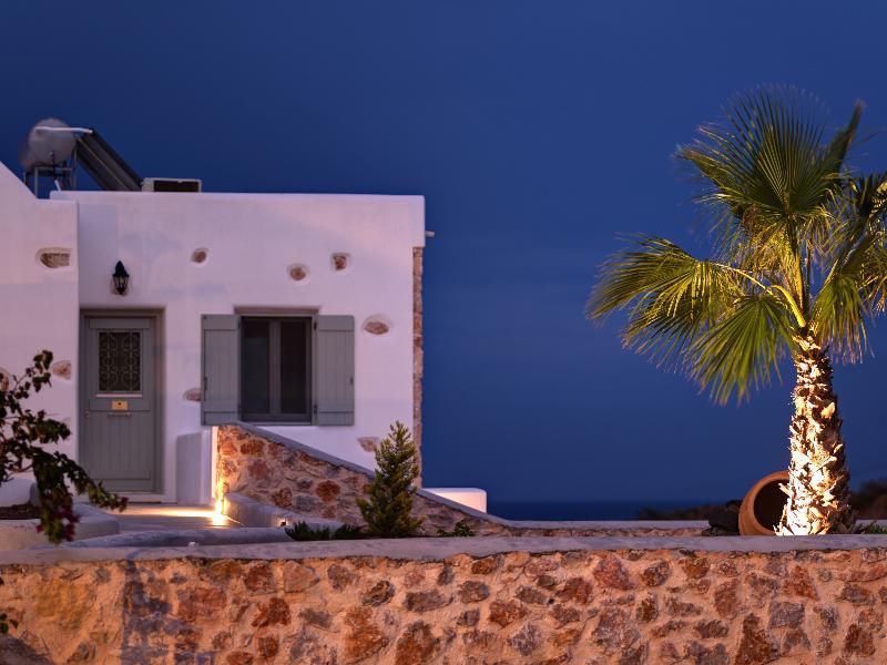 Desiterra Resort Suites & Villas Karterádosz Kültér fotó