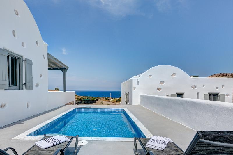 Desiterra Resort Suites & Villas Karterádosz Kültér fotó