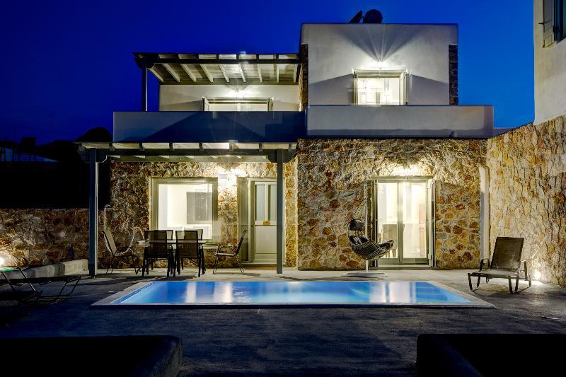 Desiterra Resort Suites & Villas Karterádosz Kültér fotó