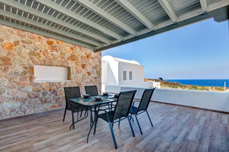 Desiterra Resort Suites & Villas Karterádosz Kültér fotó