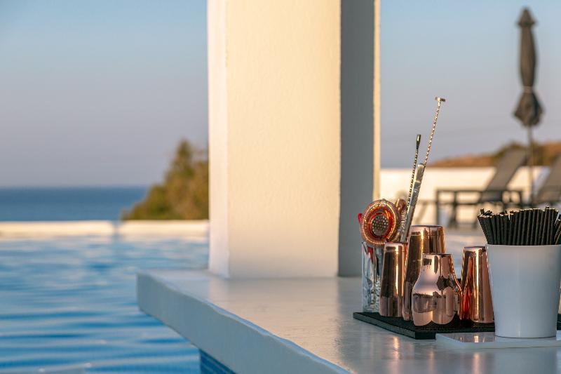 Desiterra Resort Suites & Villas Karterádosz Kültér fotó